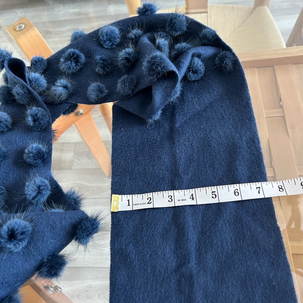 Vintage Wool Scarf with Fur Pom-Pom - Picture 4 of 5